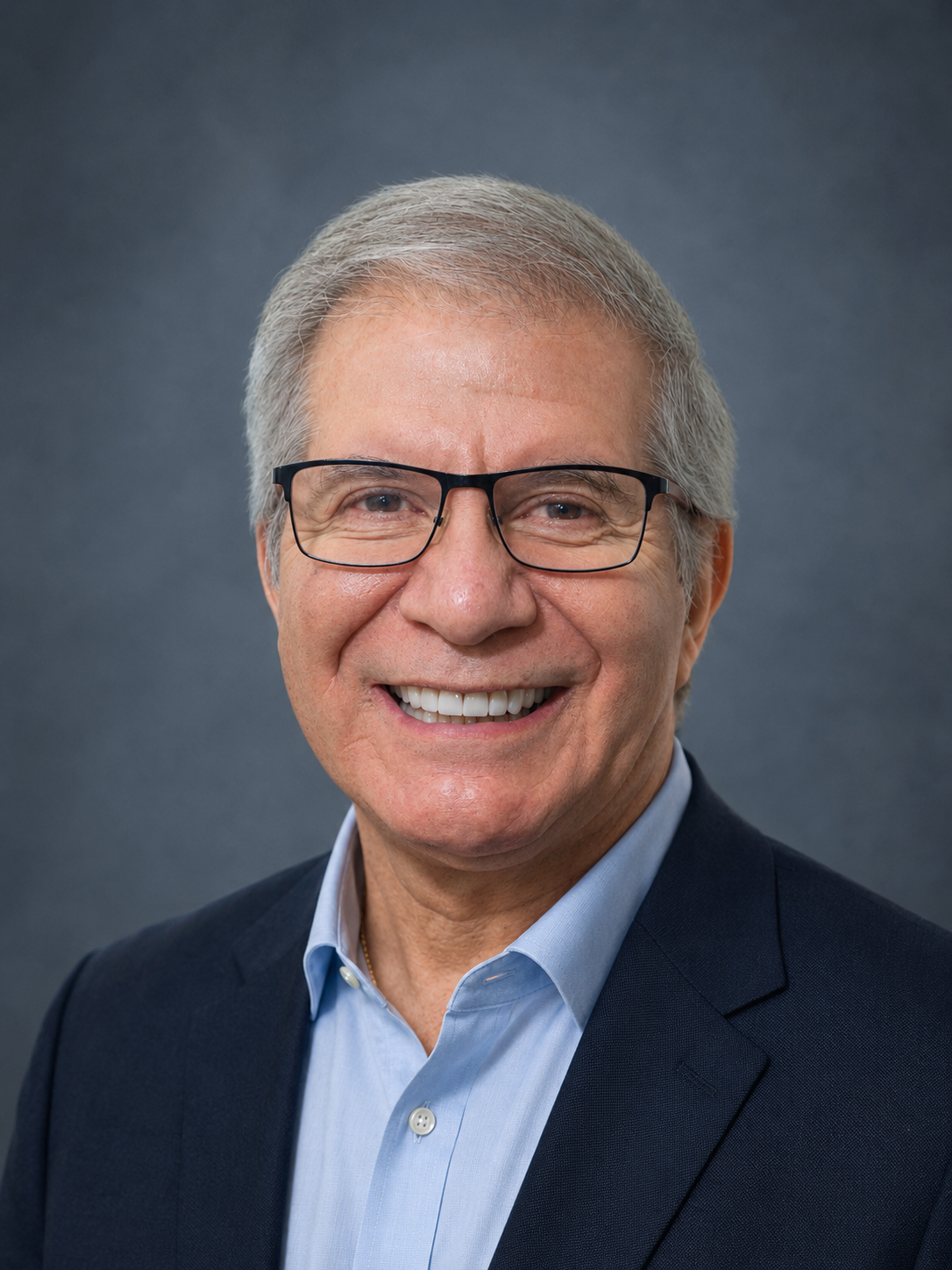 Dr. Luis Quevedo — Director del Evento