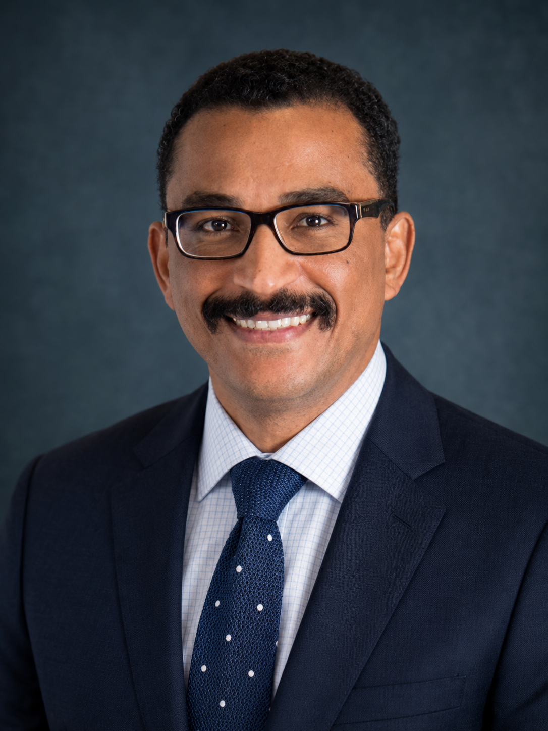 Prof. Dr. Rui Fernández — Presidente IAOMS